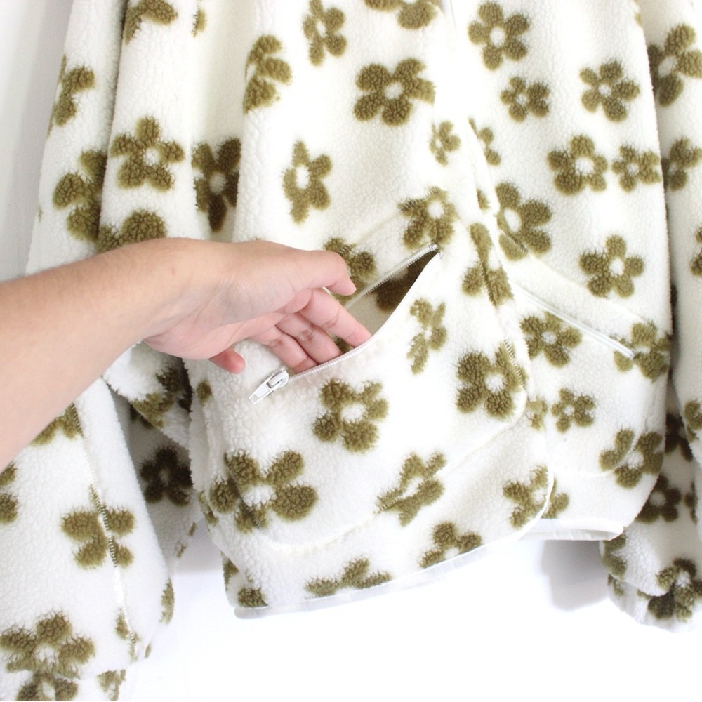 Entro Floral Fleece Jacket - Picture 4 of 7